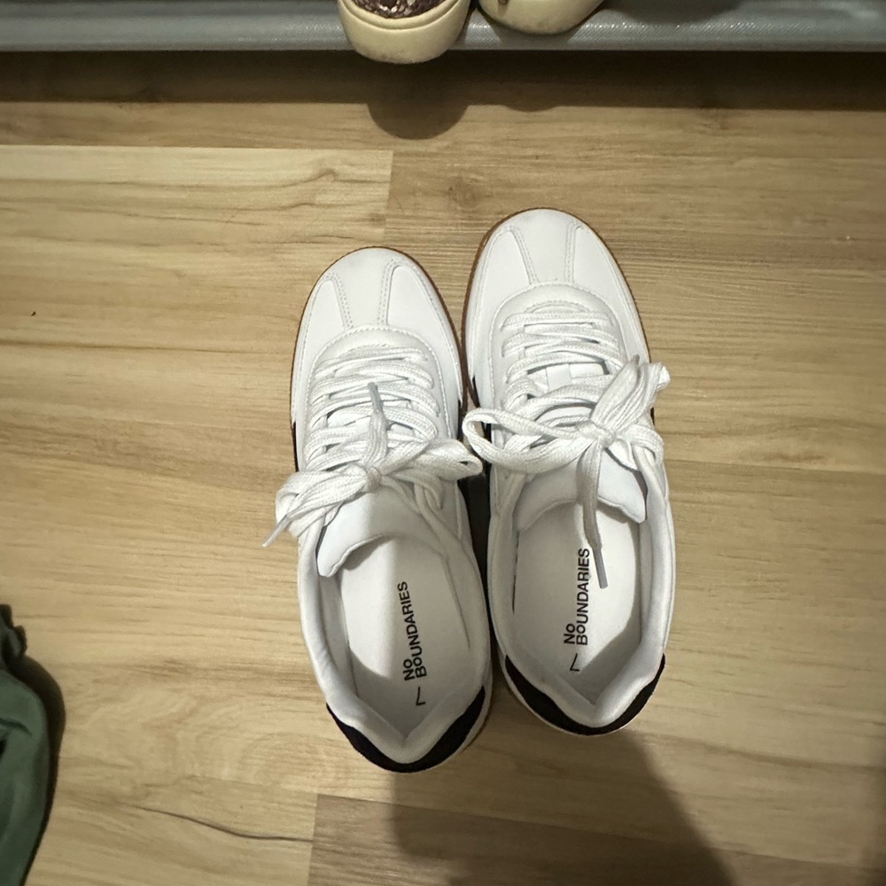 No Boundaries White Athletic Sneakers